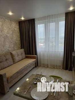 1-к квартира, посуточно, 35м2, 17/22 этаж