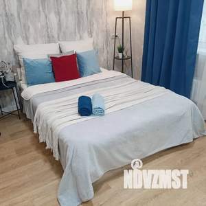 Студия квартира, посуточно, 28м2, 19/23 этаж