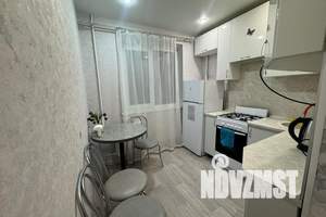 1-к квартира, посуточно, 35м2, 1/5 этаж