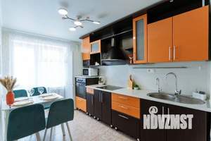 1-к квартира, посуточно, 54м2, 1/1 этаж