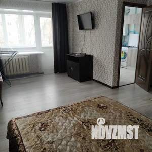 1-к квартира, посуточно, 30м2, 3/5 этаж