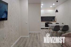 1-к квартира, посуточно, 40м2, 7/24 этаж