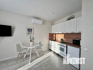 Студия квартира, посуточно, 28м2, 7/28 этаж