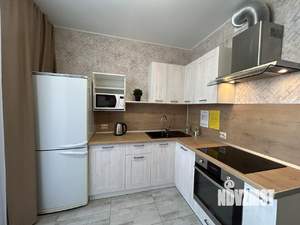 1-к квартира, посуточно, 39м2, 1/1 этаж