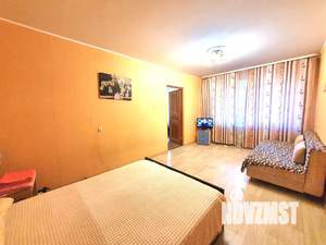 2-к квартира, посуточно, 48м2, 1/5 этаж