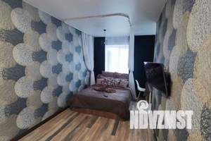 1-к квартира, посуточно, 39м2, 14/18 этаж