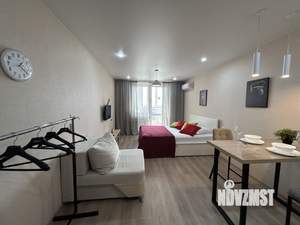 Студия квартира, посуточно, 33м2, 20/28 этаж