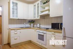 2-к квартира, посуточно, 60м2, 1/1 этаж