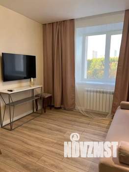 2-к квартира, посуточно, 40м2, 6/9 этаж