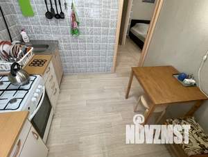 1-к квартира, посуточно, 33м2, 1/1 этаж