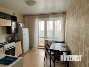 1-к квартира, посуточно, 40м2, 10/12 этаж