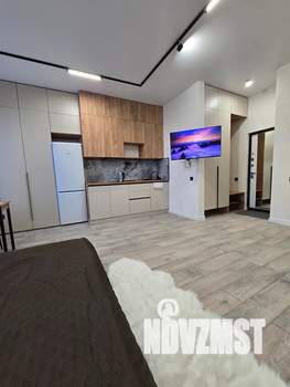 Студия квартира, посуточно, 30м2, 24/24 этаж