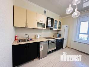 1-к квартира, посуточно, 38м2, 18/18 этаж