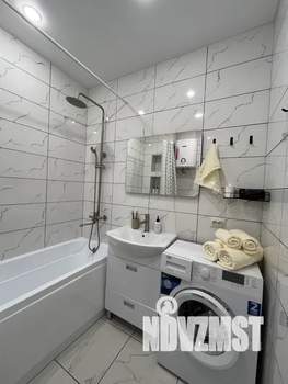 Студия квартира, посуточно, 32м2, 12/32 этаж