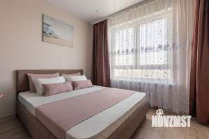 1-к квартира, посуточно, 40м2, 1/1 этаж