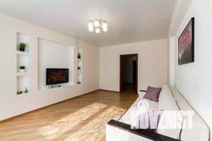 2-к квартира, посуточно, 10м2, 20/20 этаж