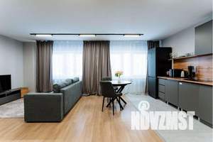 1-к квартира, посуточно, 42м2, 7/12 этаж