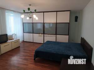 3-к квартира, на длительный срок, 118м2, 6/10 этаж