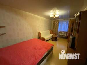 1-к квартира, посуточно, 42м2, 1/1 этаж