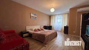 1-к квартира, посуточно, 42м2, 3/18 этаж