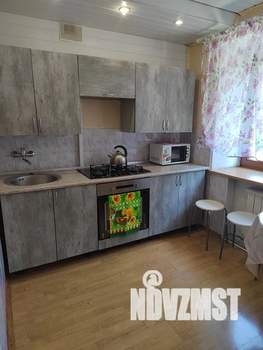 2-к квартира, посуточно, 50м2, 2/5 этаж