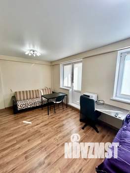 1-к квартира, посуточно, 37м2, 10/22 этаж