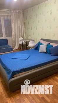 1-к квартира, посуточно, 52м2, 1/1 этаж