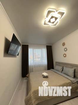 1-к квартира, посуточно, 40м2, 7/25 этаж