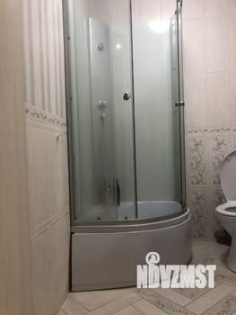 2-к квартира, посуточно, 40м2, 7/10 этаж