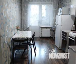 1-к квартира, посуточно, 40м2, 3/13 этаж