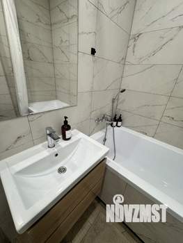 2-к квартира, посуточно, 40м2, 4/11 этаж