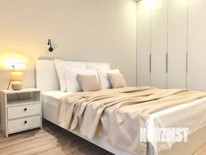 2-к квартира, посуточно, 42м2, 13/33 этаж