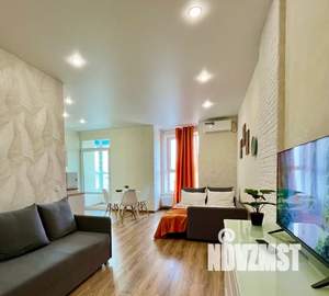 Студия квартира, посуточно, 40м2, 12/25 этаж