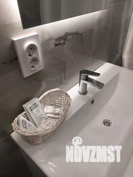 1-к квартира, посуточно, 40м2, 13/15 этаж