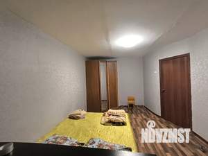 1-к квартира, посуточно, 40м2, 3/9 этаж