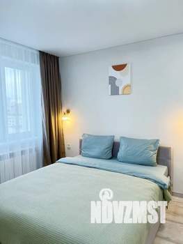 1-к квартира, посуточно, 35м2, 13/27 этаж