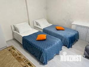 Студия квартира, посуточно, 24м2, 1/3 этаж