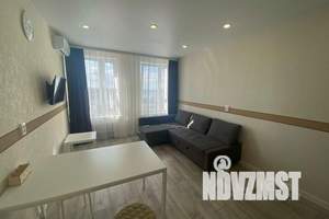 1-к квартира, посуточно, 40м2, 6/25 этаж