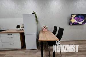 2-к квартира, посуточно, 40м2, 5/25 этаж