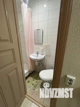 Студия квартира, посуточно, 17м2, 1/5 этаж