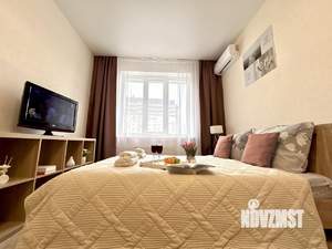 1-к квартира, посуточно, 42м2, 1/1 этаж