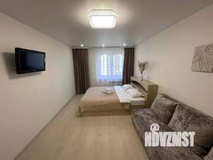 1-к квартира, посуточно, 37м2, 6/12 этаж