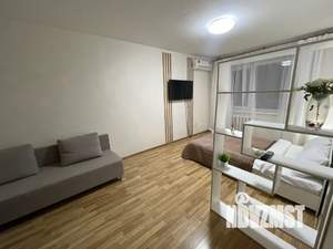 1-к квартира, посуточно, 42м2, 4/9 этаж