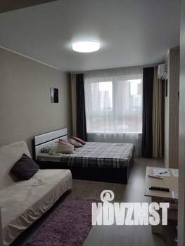 1-к квартира, посуточно, 38м2, 8/25 этаж