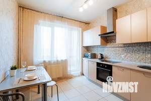 1-к квартира, посуточно, 41м2, 2/10 этаж