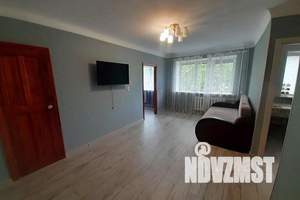 2-к квартира, посуточно, 45м2, 2/5 этаж