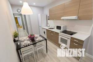 2-к квартира, посуточно, 60м2, 17/25 этаж