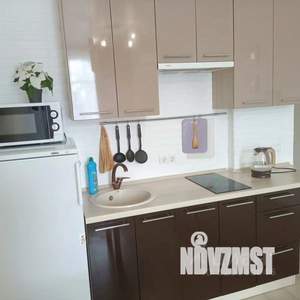 1-к квартира, посуточно, 27м2, 1/1 этаж