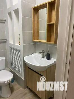 1-к квартира, посуточно, 35м2, 1/1 этаж