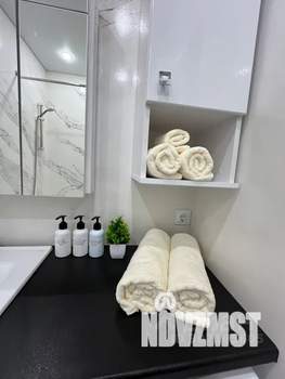 2-к квартира, посуточно, 40м2, 16/25 этаж